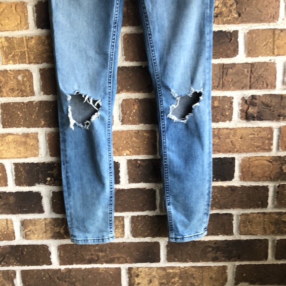 FREE PEOPLE Skinny 10” High Rise Skinny Jeans Destroyed Distressed - Picture 4 of 7